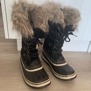 Sorel Women’s Joan of Arctic Black Suede Faux Fur Winter Snow Boot Size 7